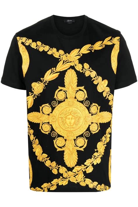 versace tşört|Versace t shirt.